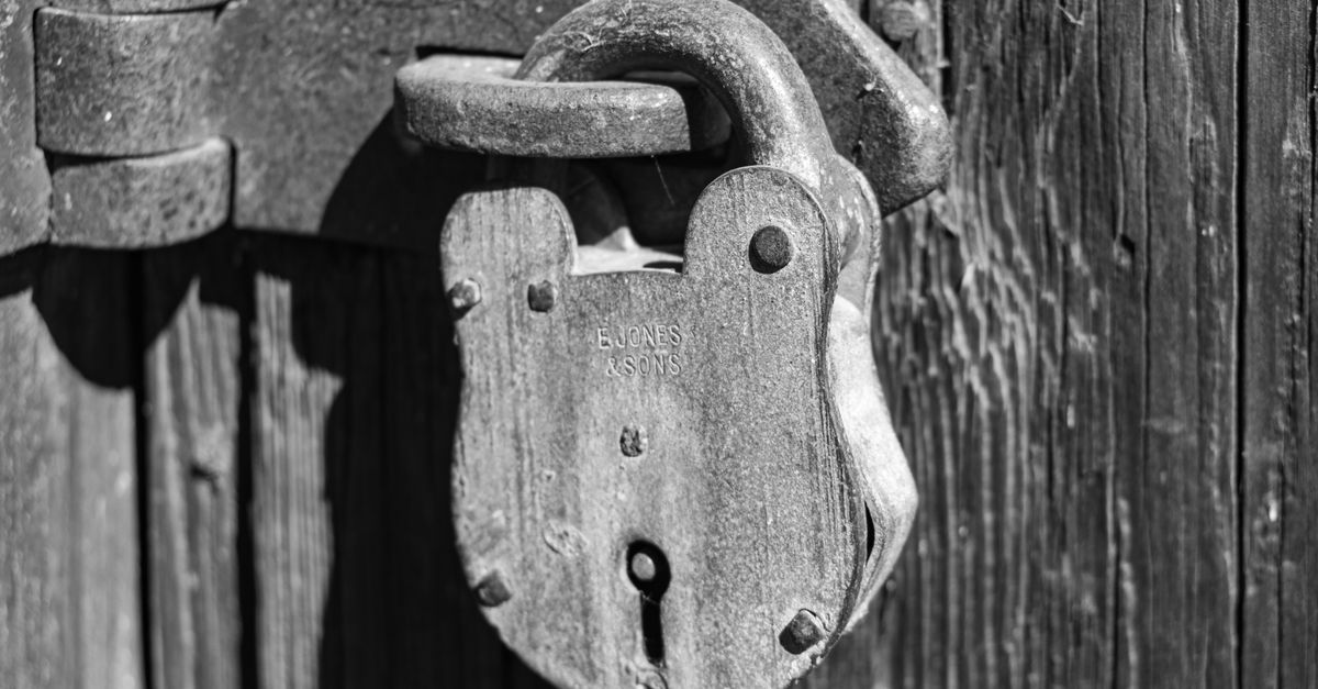 locksmith tools keys — Clinton County Locksmith